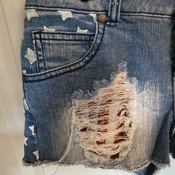 American Flag Shorts - Picture 3 of 4